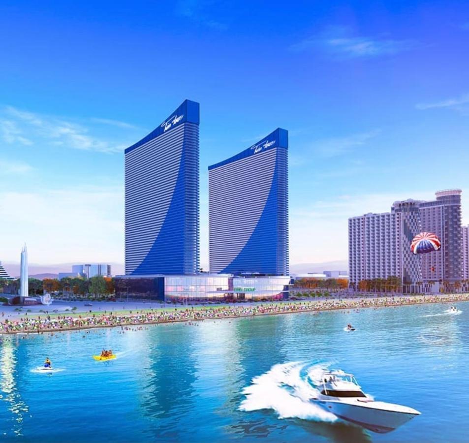 Orbi City Center Suite Batumi Bagian luar foto