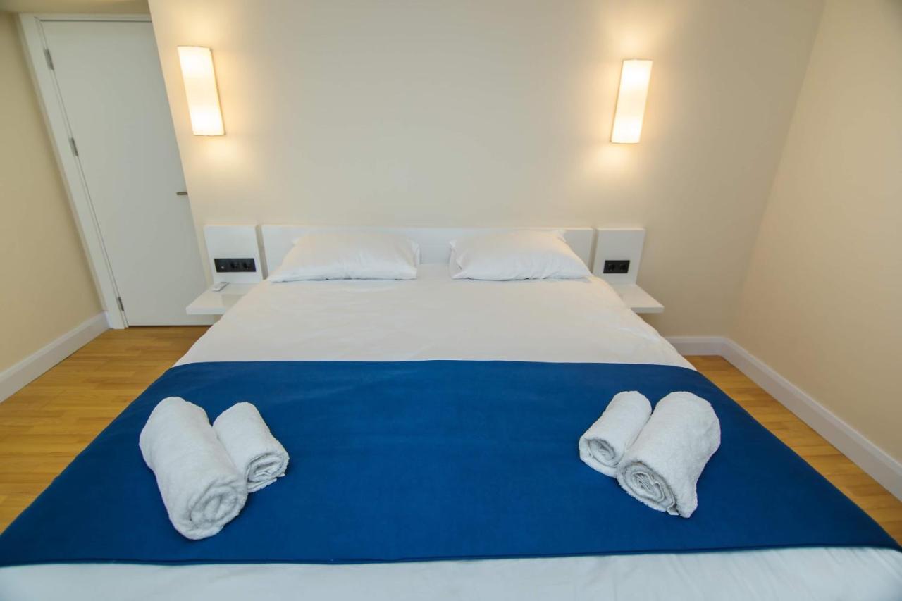 Orbi City Center Suite Batumi Bagian luar foto