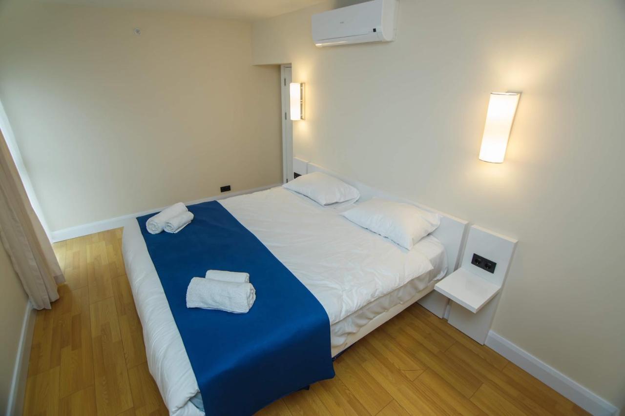 Orbi City Center Suite Batumi Bagian luar foto