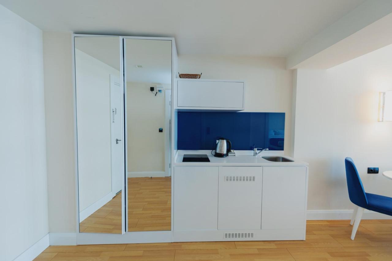 Orbi City Center Suite Batumi Bagian luar foto